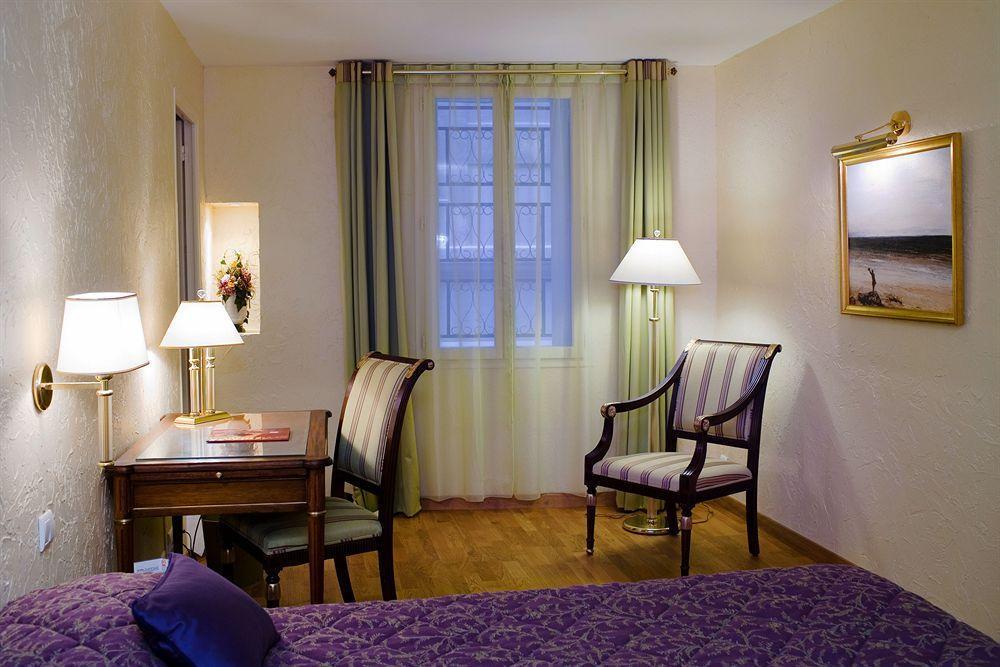 Hotel D'Aragon Montpellier Exteriör bild
